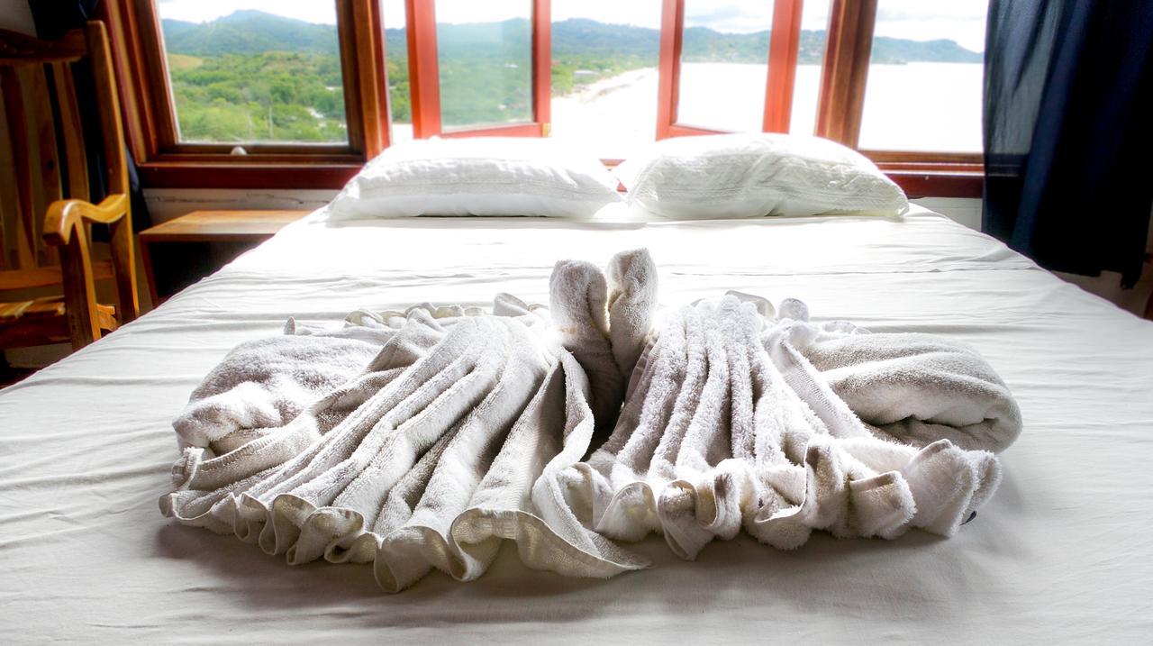 Magnific Rock - Surf Resort & Yoga Retreat Nicaragua Popoyo Exterior photo